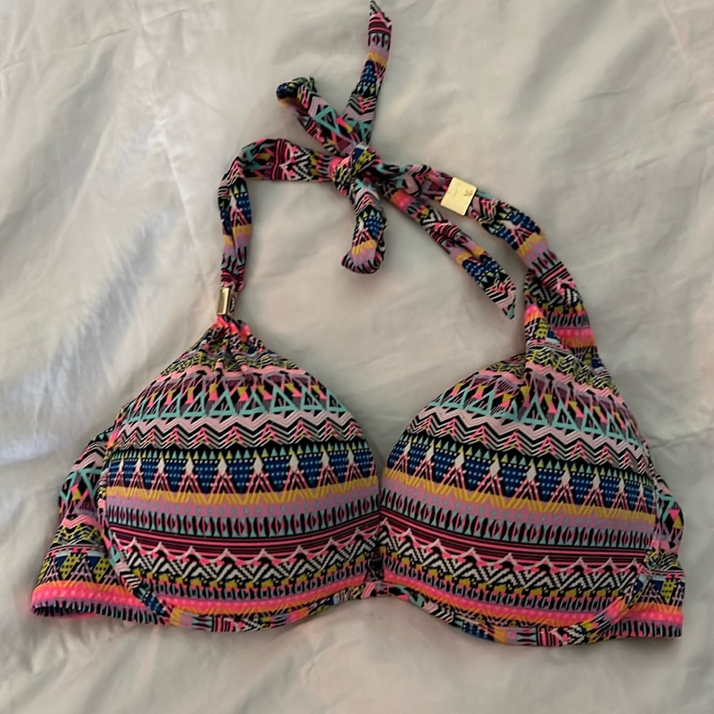 Victoria’s Secret bathing suit top